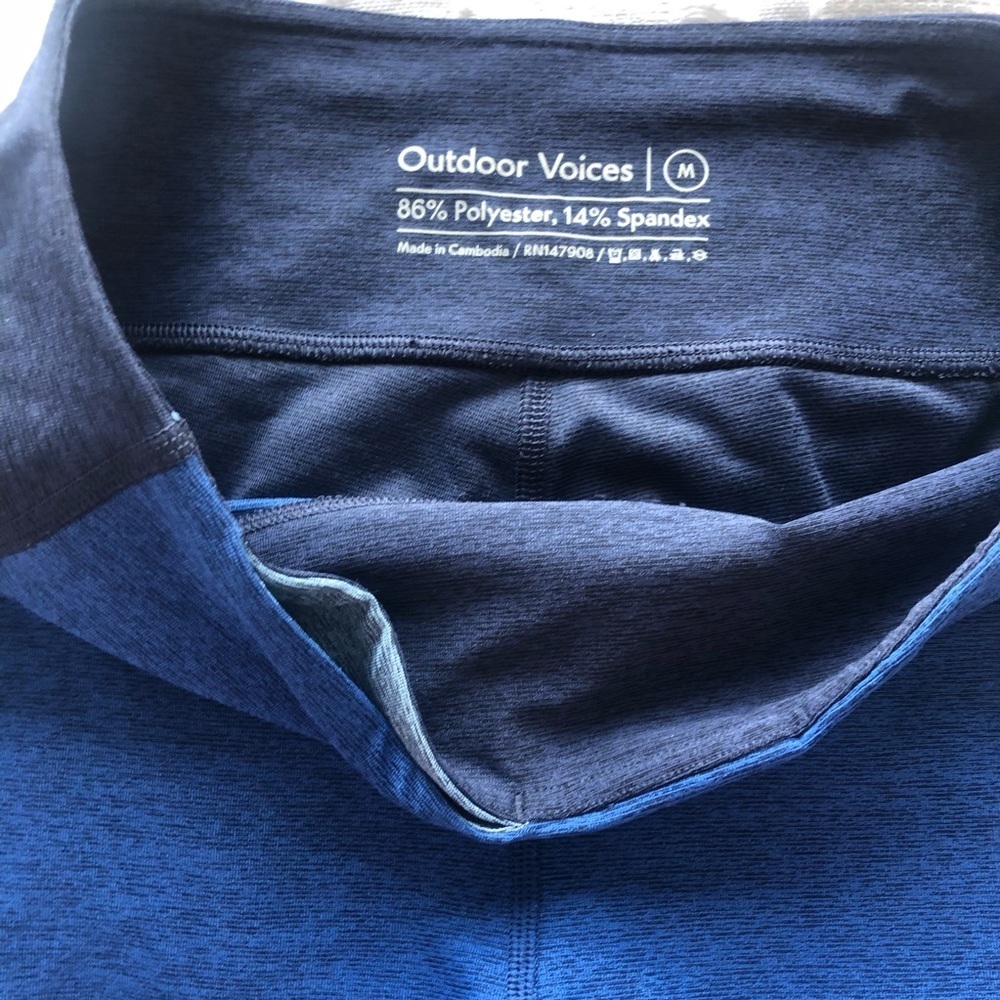 Outdoor Voices 7/8 Tritone Leggings in Navy/Deep Sea/Mist Size Medium - Picture 6 of 8